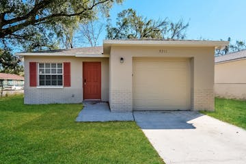 9311 N 12th St Tampa, FL 33612